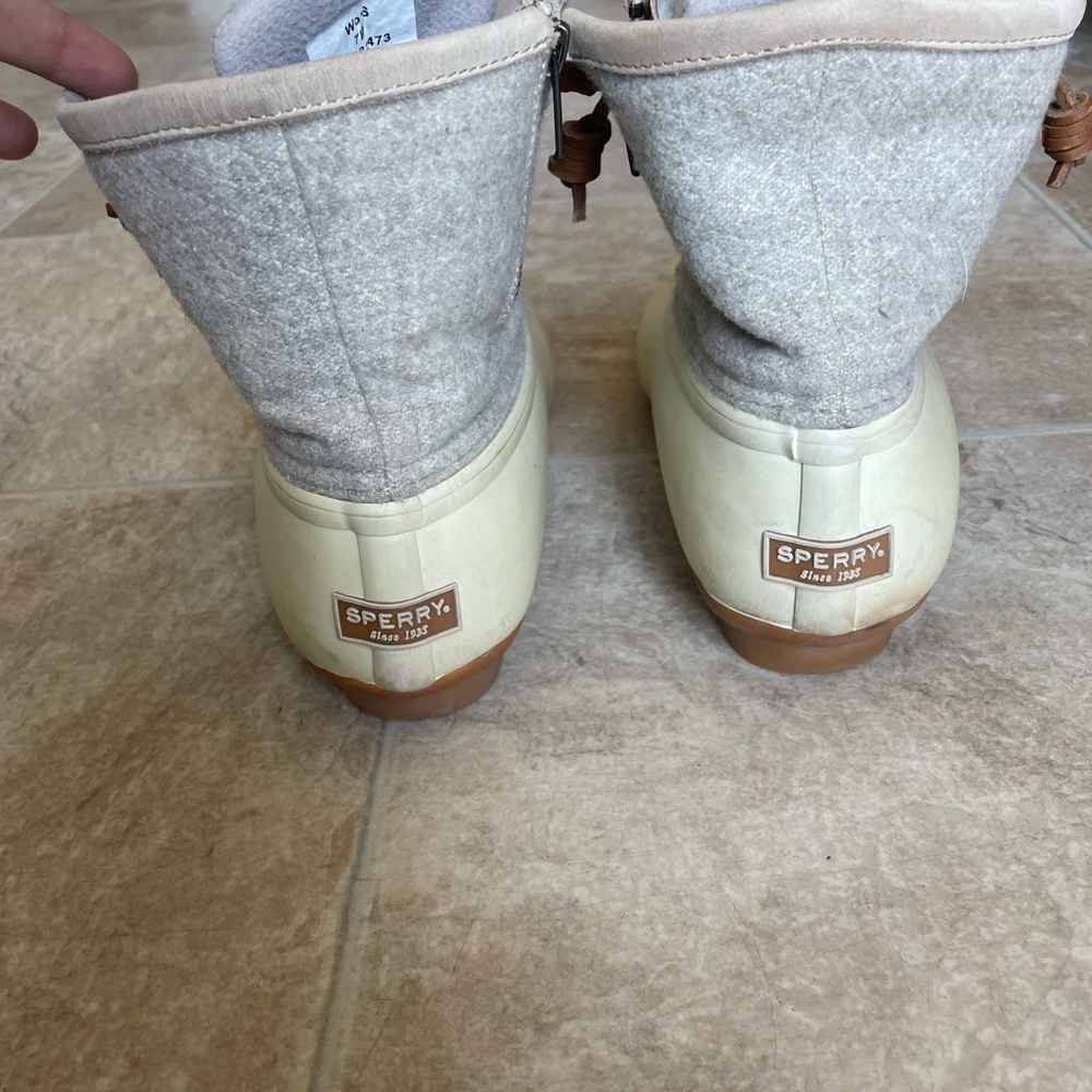 Sperry Saltwater Wool Embossed Duck Boots Women’s Size 7 Ivory - Picture 2 of 7